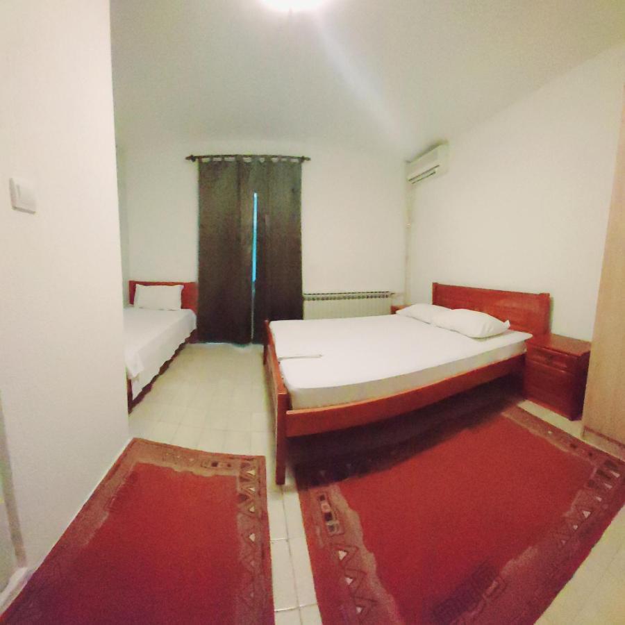 Bravo Apartmani Будва Екстериор снимка