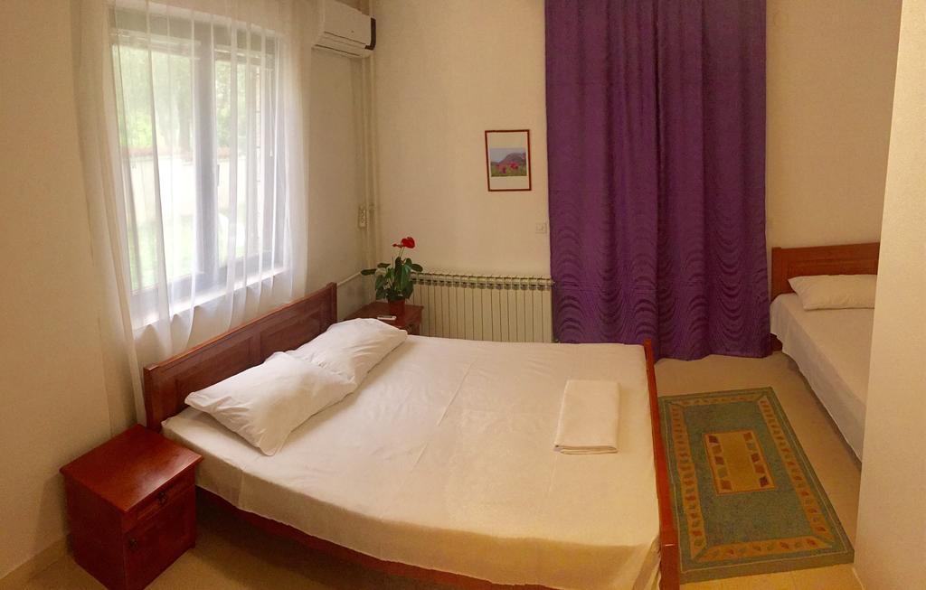 Bravo Apartmani Будва Екстериор снимка