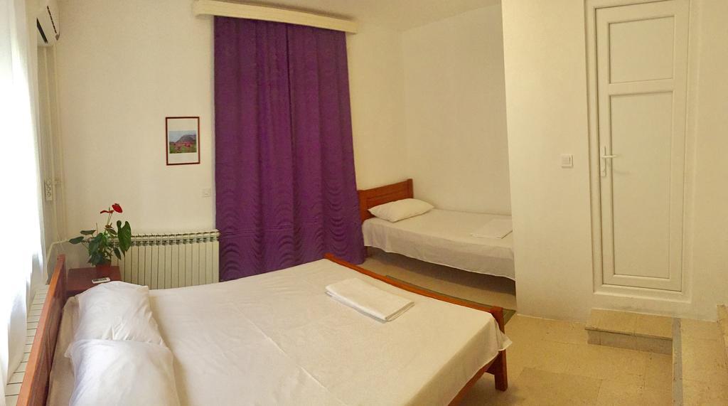 Bravo Apartmani Будва Стая снимка